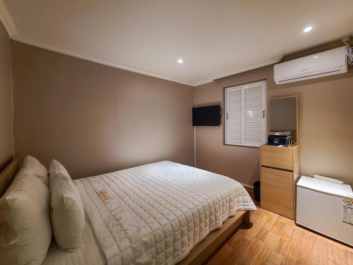 Hotel Mini Busan Bagian luar foto