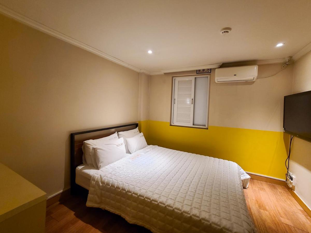 Hotel Mini Busan Bagian luar foto