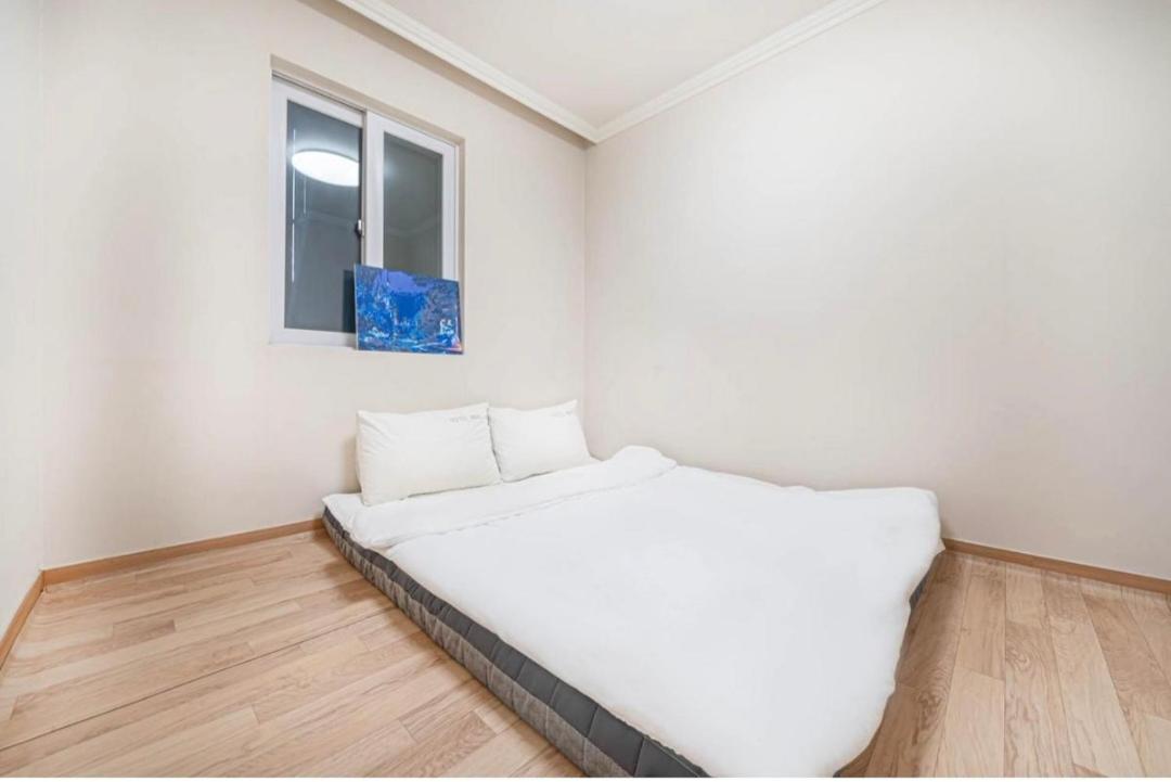 Hotel Mini Busan Bagian luar foto