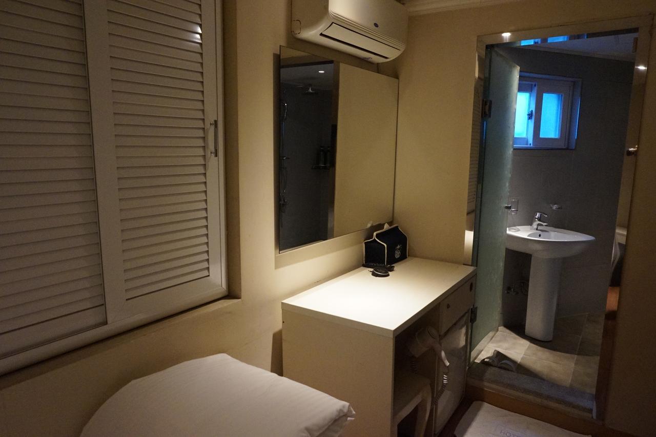 Hotel Mini Busan Bagian luar foto
